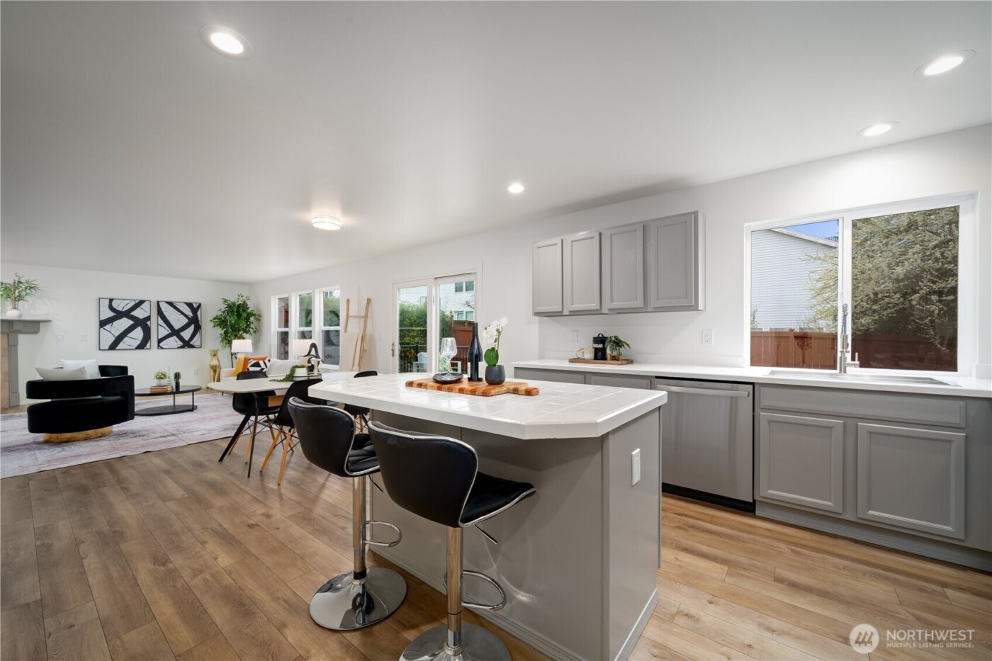 12930 SE 258th Street , Kent, WA 98030