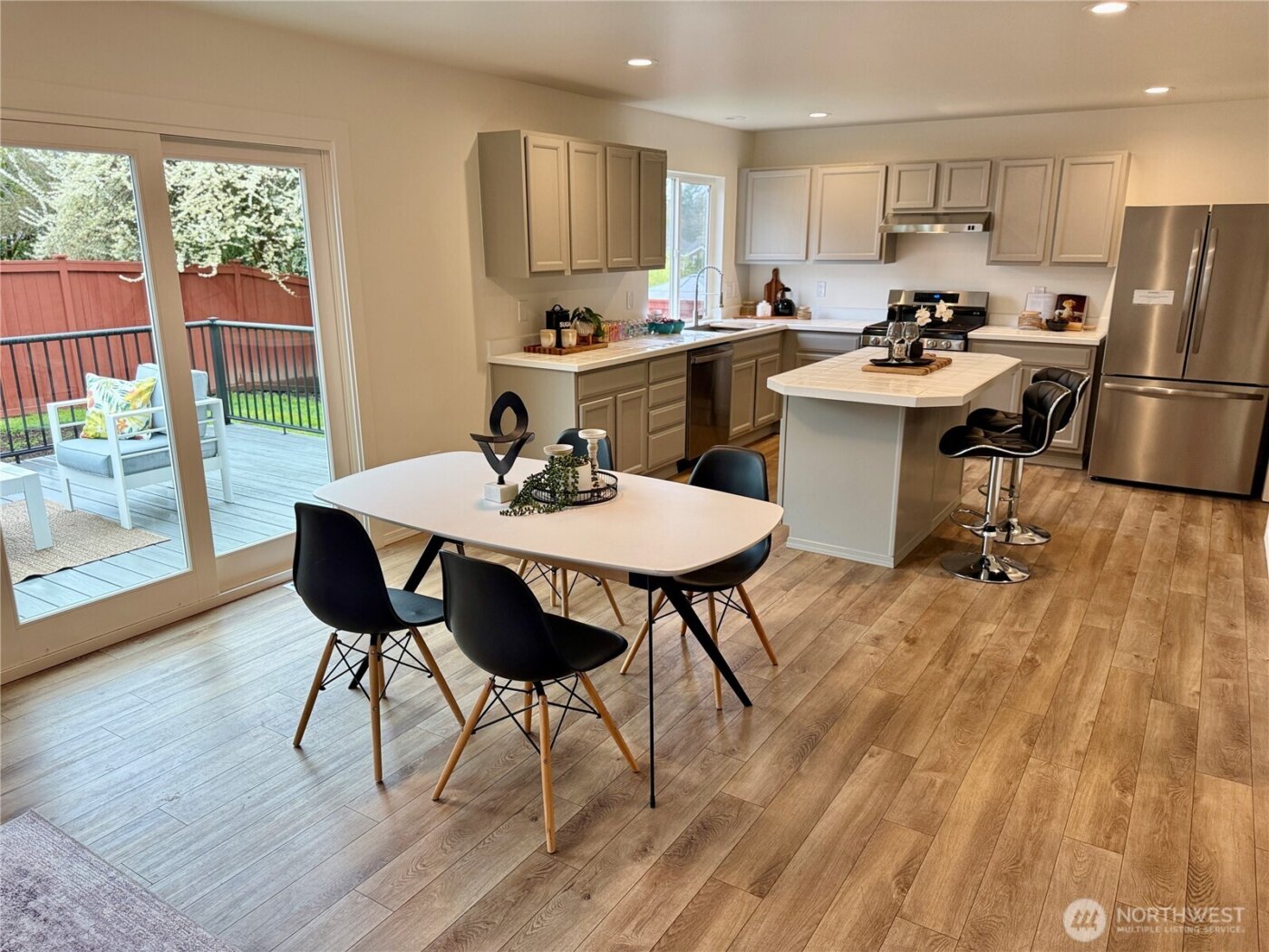 12930 SE 258th Street , Kent, WA 98030