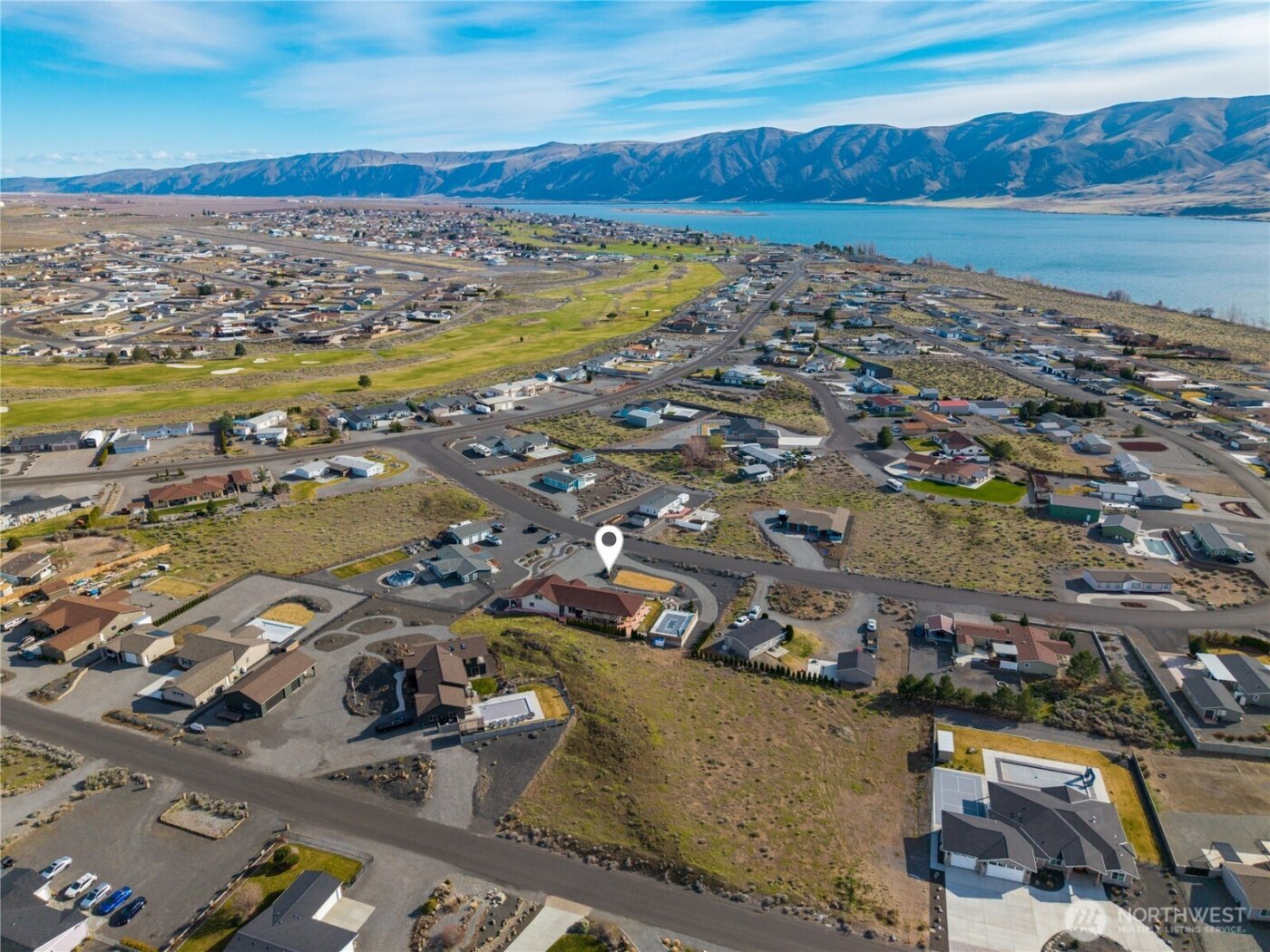 714 Sunset Boulevard SW, Mattawa, WA 99349