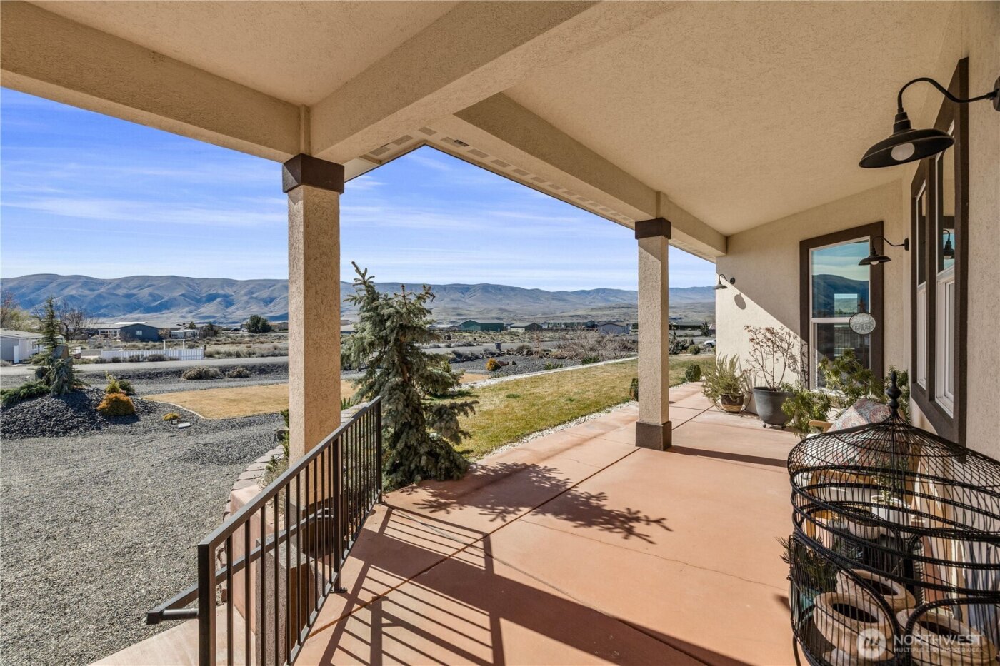 714 Sunset Boulevard SW, Mattawa, WA 99349