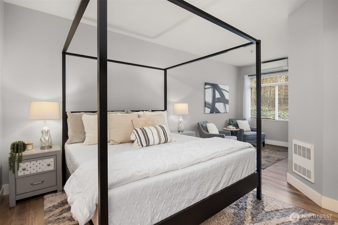 566 241st Lane SE, Sammamish, WA 98074