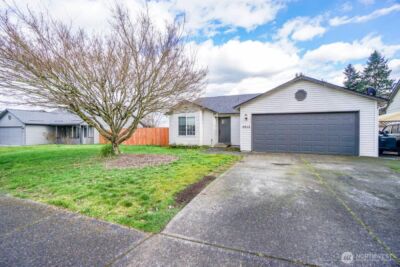 4605 NE 161st Avenue , Vancouver, WA 98682
