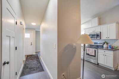 4605 NE 161st Avenue , Vancouver, WA 98682 - Photo 3