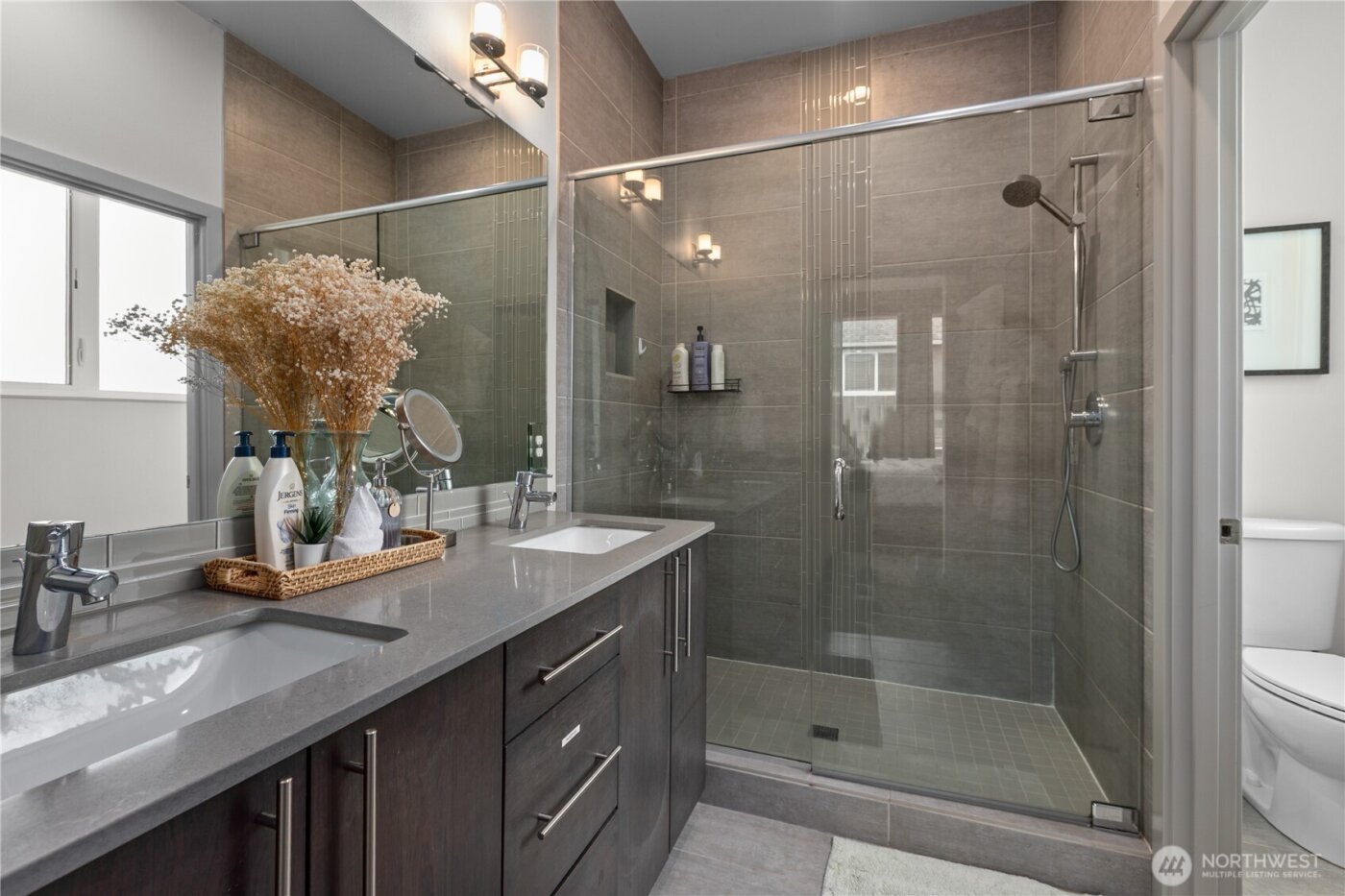 4329 Woodland Park Avenue N, Seattle, WA 98103