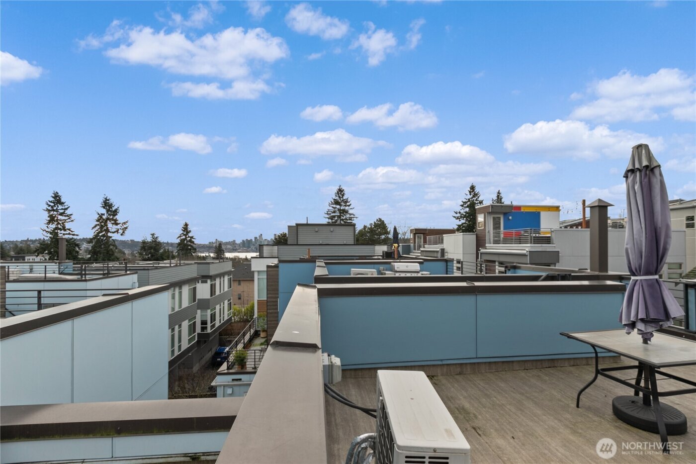 4329 Woodland Park Avenue N, Seattle, WA 98103