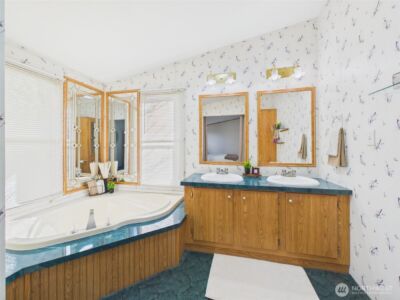 5250 College Street SE #12, Lacey, WA 98503 - Photo 21