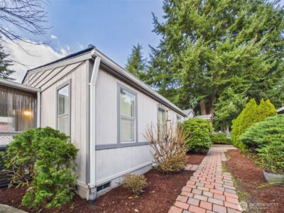 5250 College Street SE #12, Lacey, WA 98503 - Photo 34