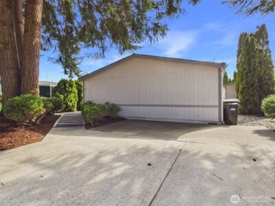 5250 College Street SE #12, Lacey, WA 98503 - Photo 36