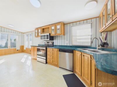 5250 College Street SE #12, Lacey, WA 98503 - Photo 9