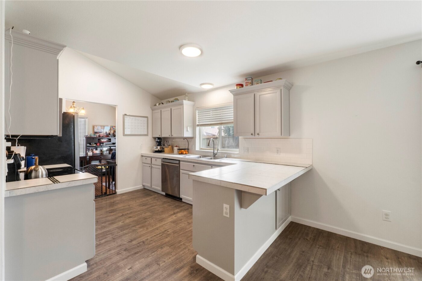 16541 Rainier View Drive SE, Yelm, WA 98597