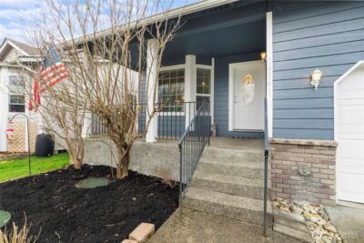 16541 Rainier View Drive SE, Yelm, WA 98597 - Photo 2