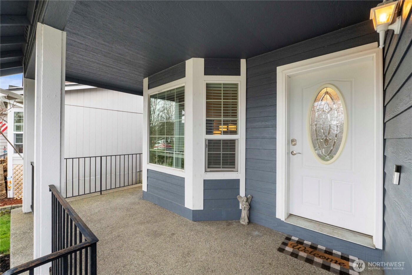 16541 Rainier View Drive SE, Yelm, WA 98597