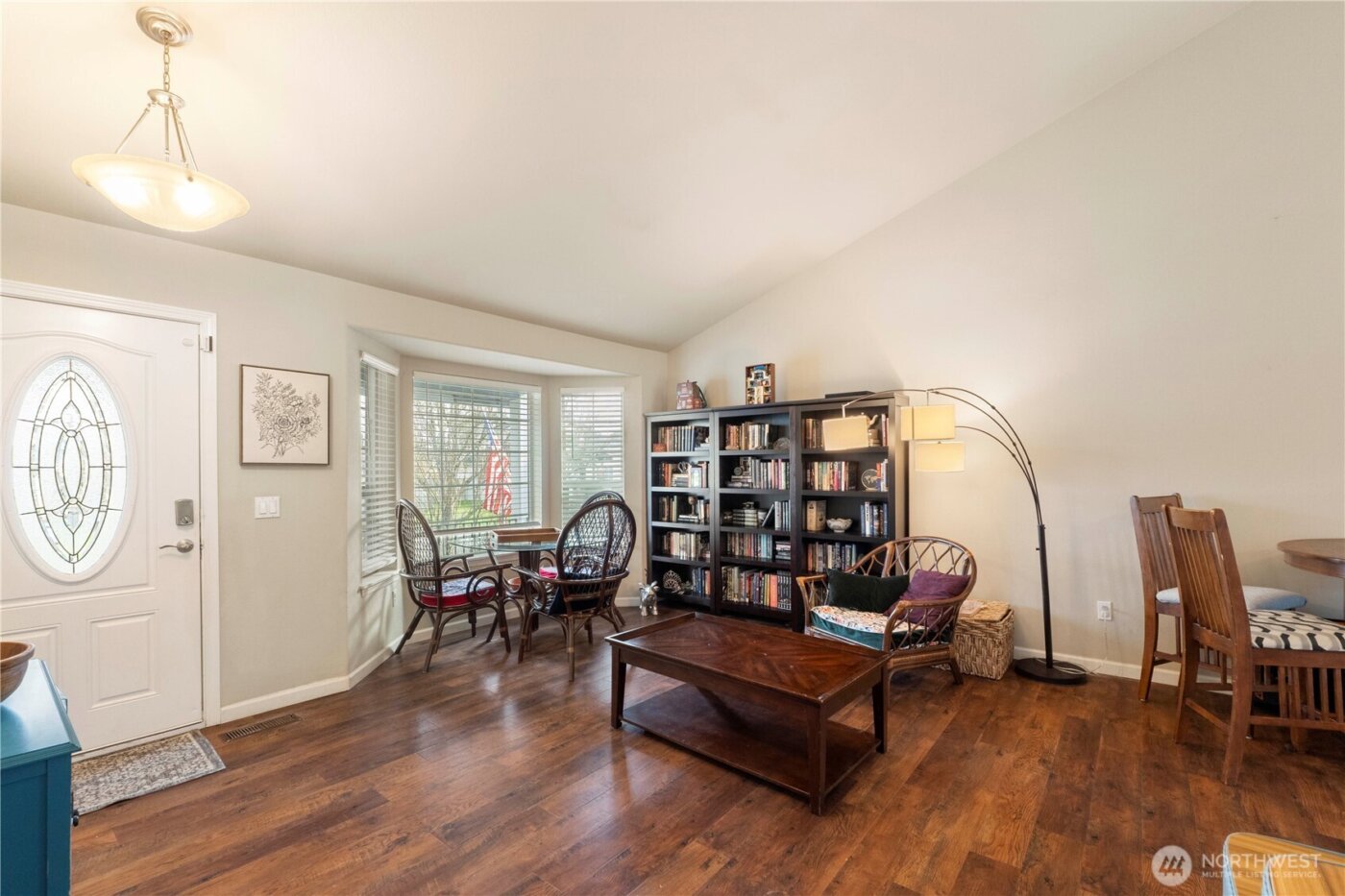 16541 Rainier View Drive SE, Yelm, WA 98597