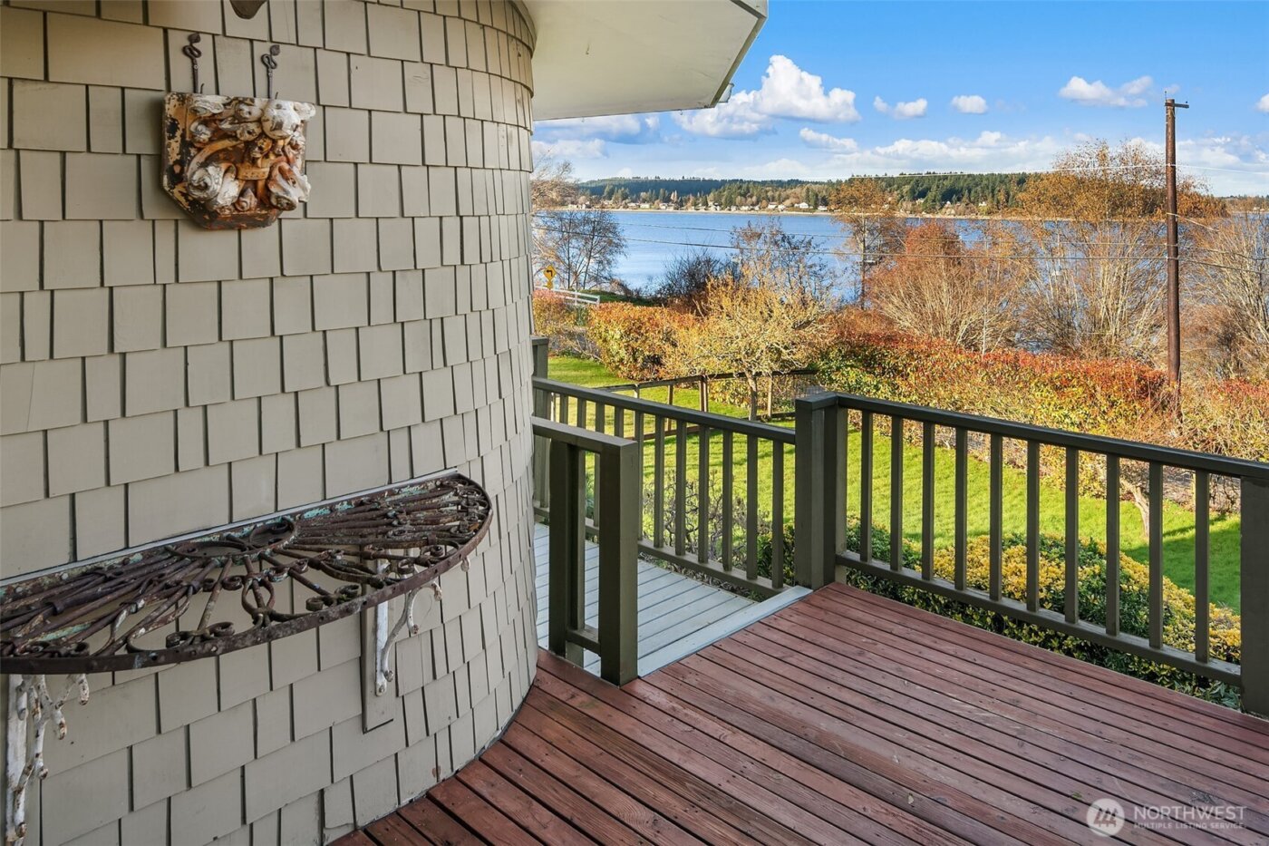 9722 SW Windmill Street , Vashon, WA 98070