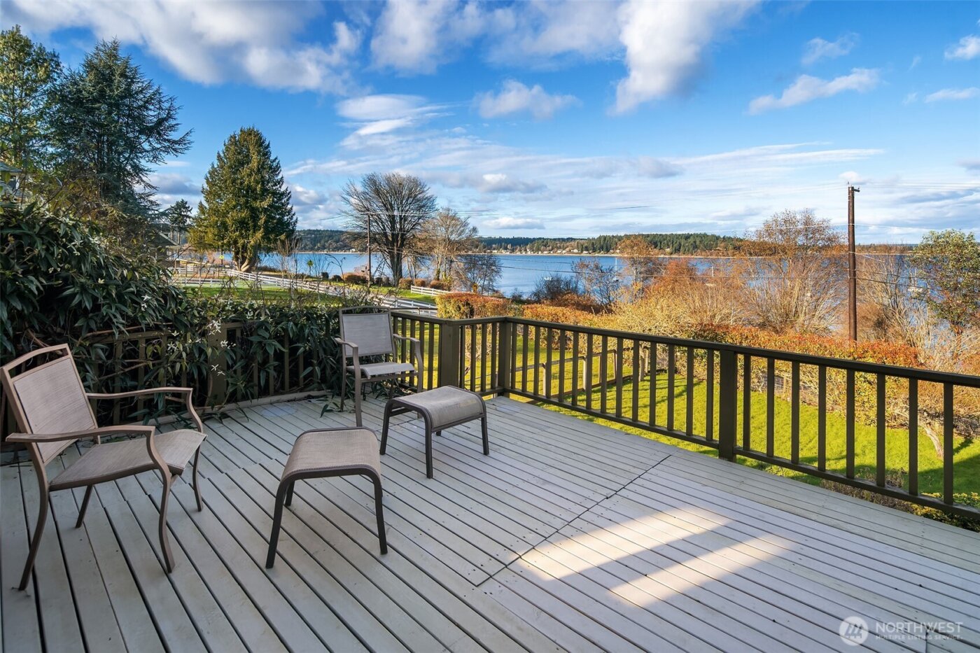 9722 SW Windmill Street , Vashon, WA 98070