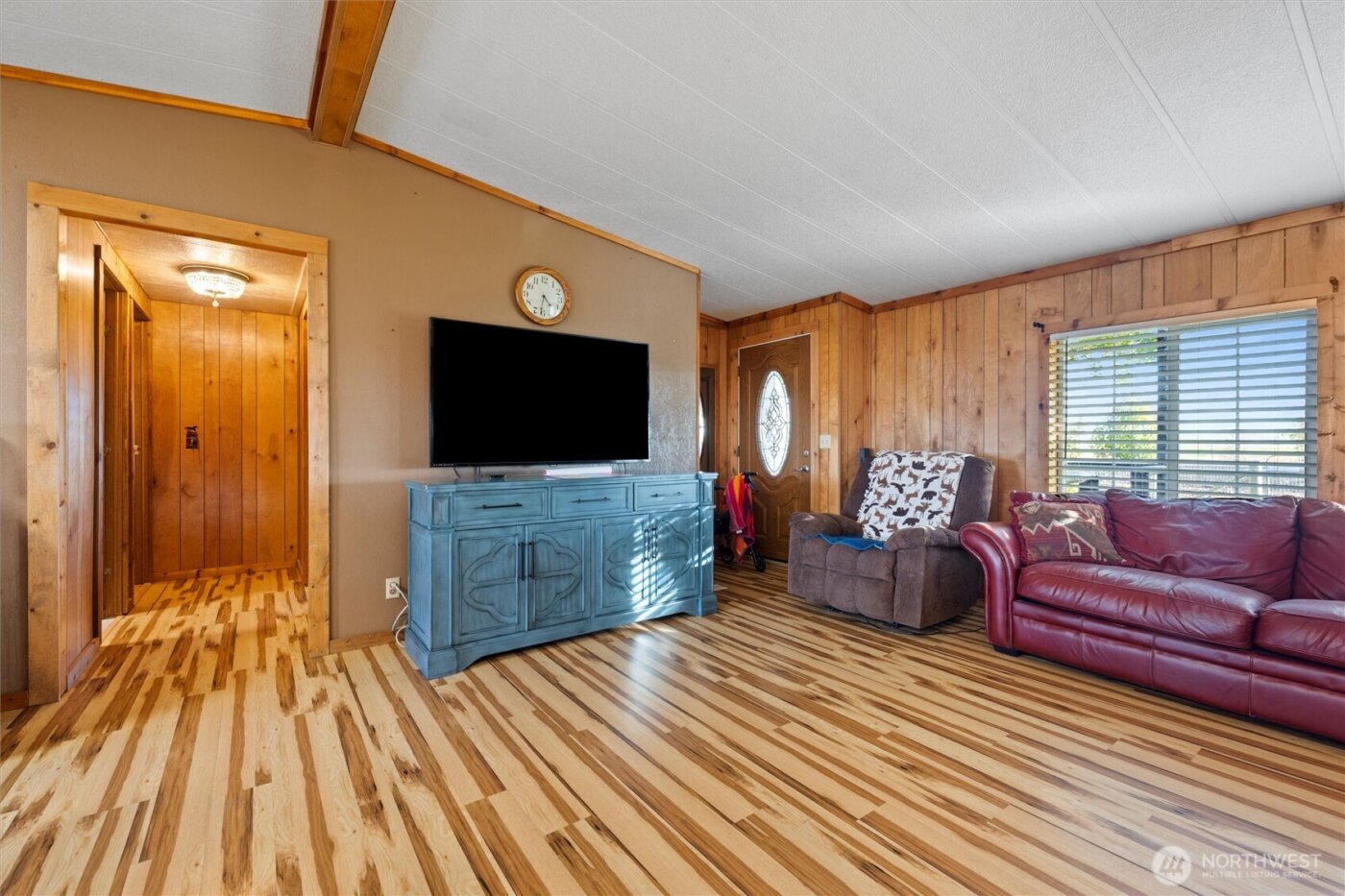 4372 Road 20 NE, Soap Lake, WA 98851