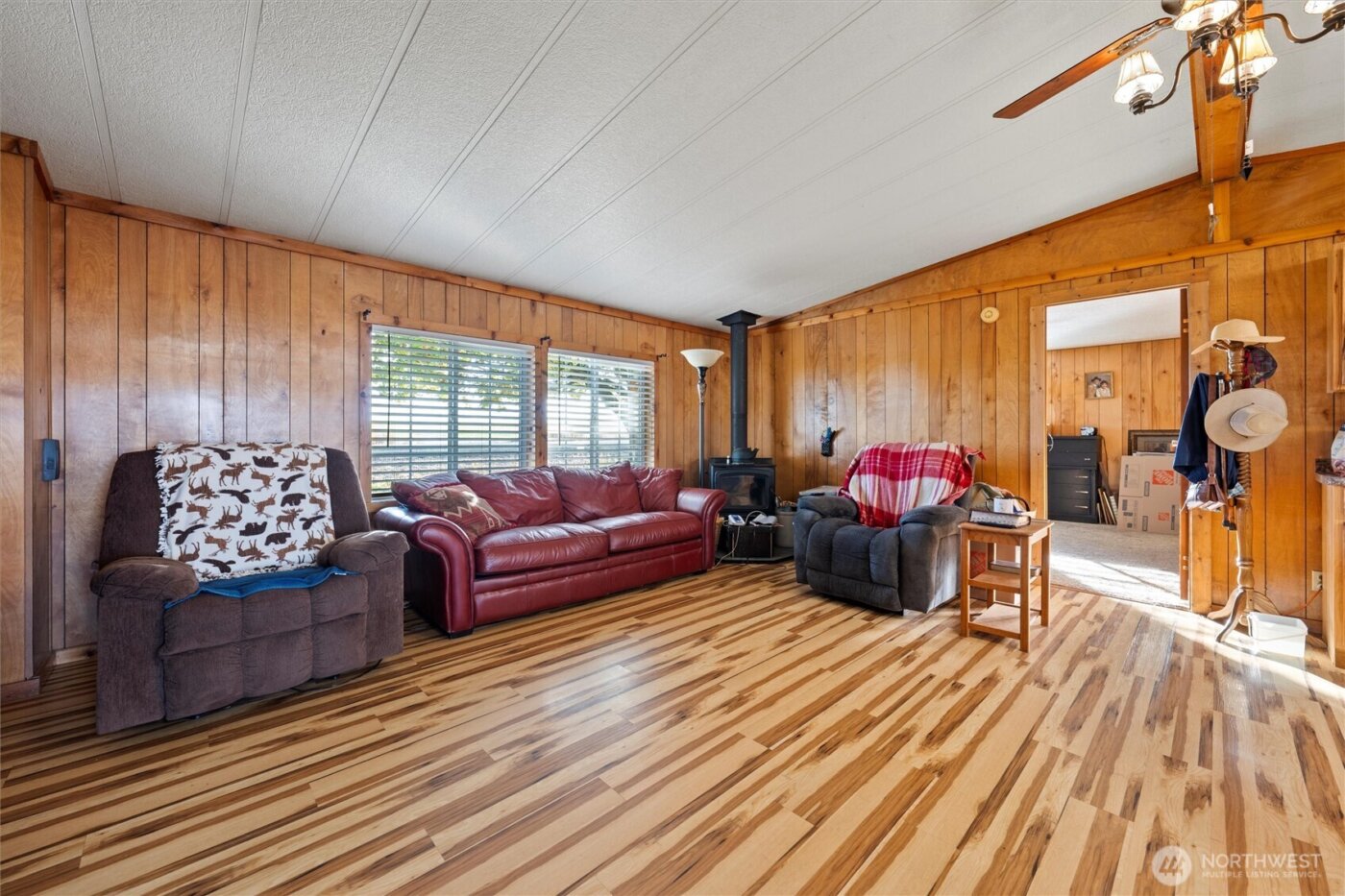 4372 Road 20 NE, Soap Lake, WA 98851