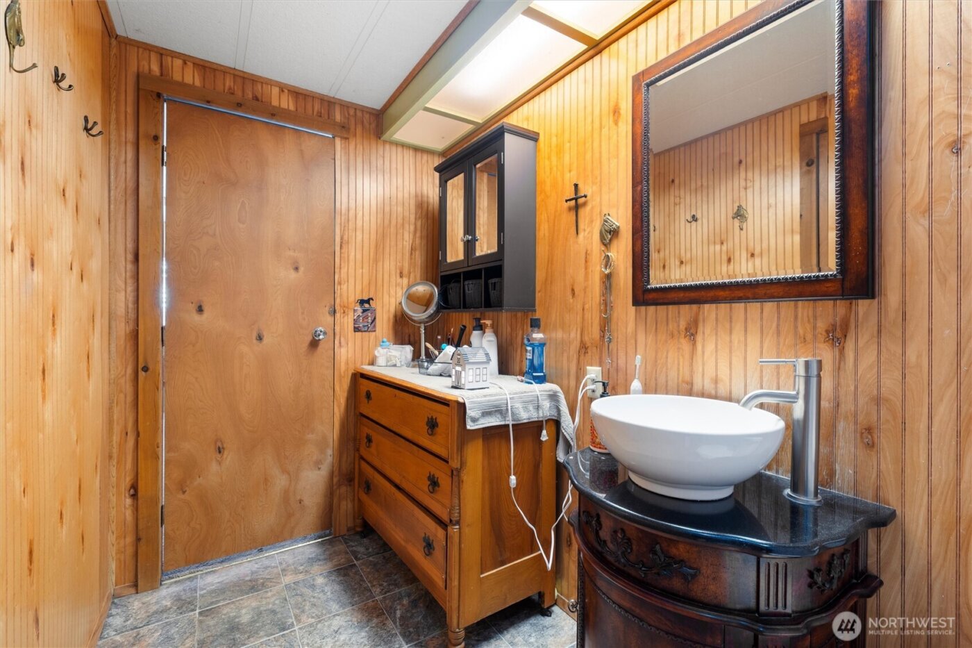 4372 Road 20 NE, Soap Lake, WA 98851