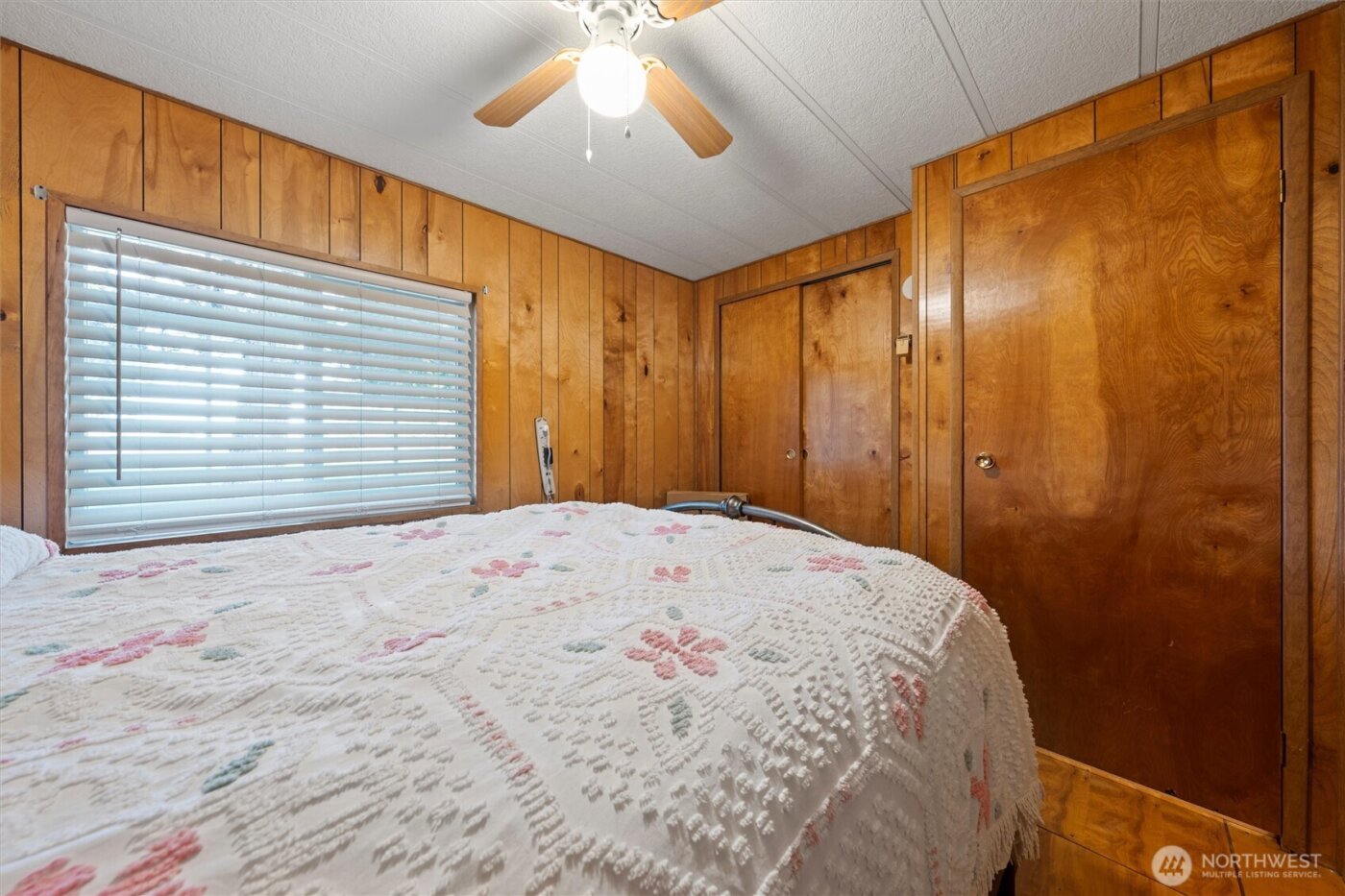 4372 Road 20 NE, Soap Lake, WA 98851