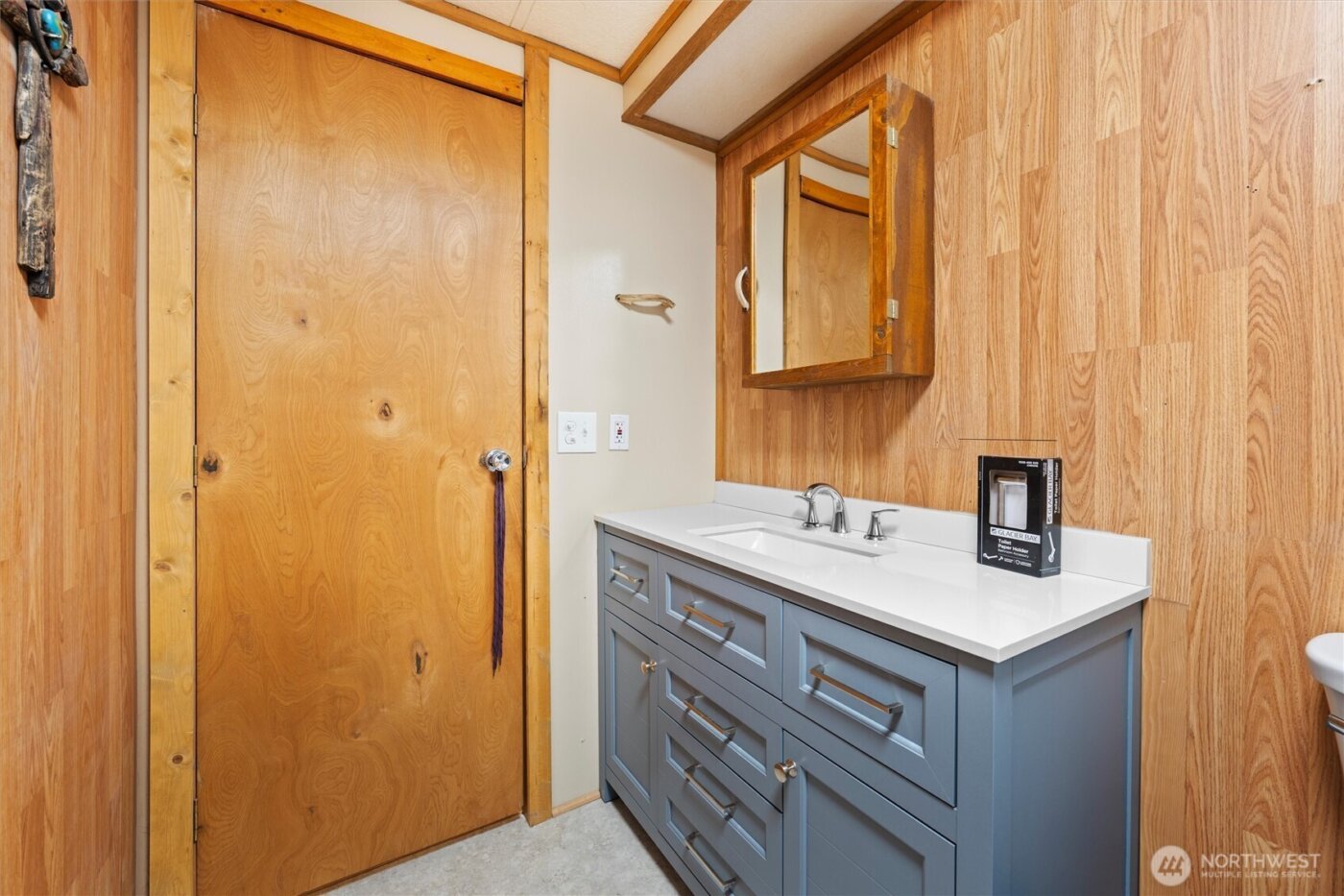 4372 Road 20 NE, Soap Lake, WA 98851