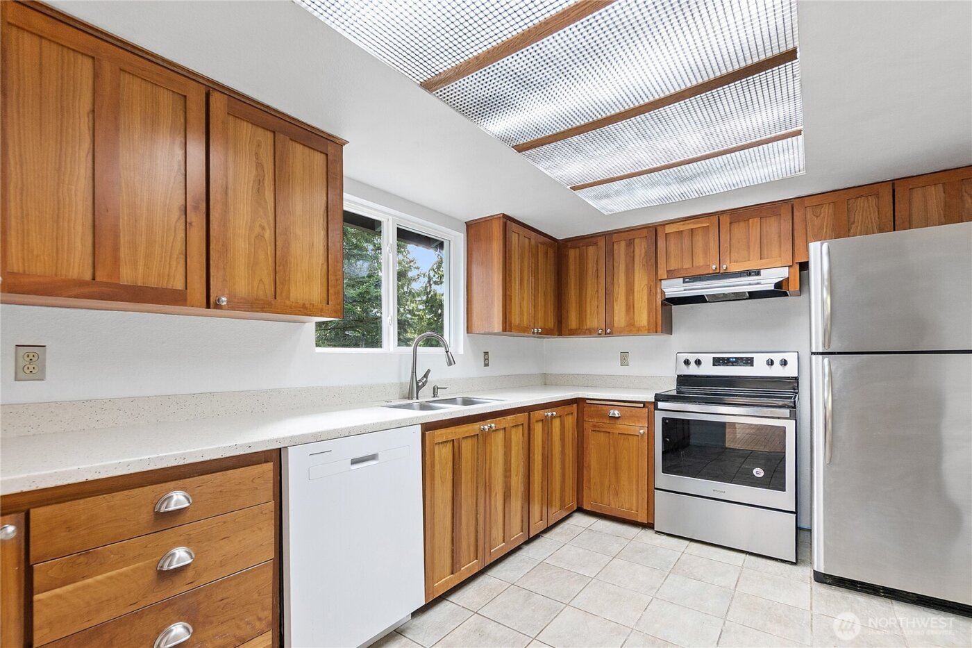 13433 1st Avenue W, Everett, WA 98208