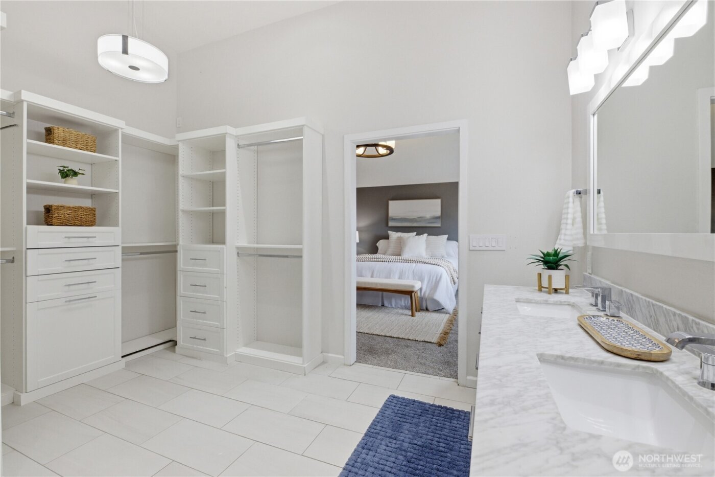 21015 30th Street Ct E, Lake Tapps, WA 98391