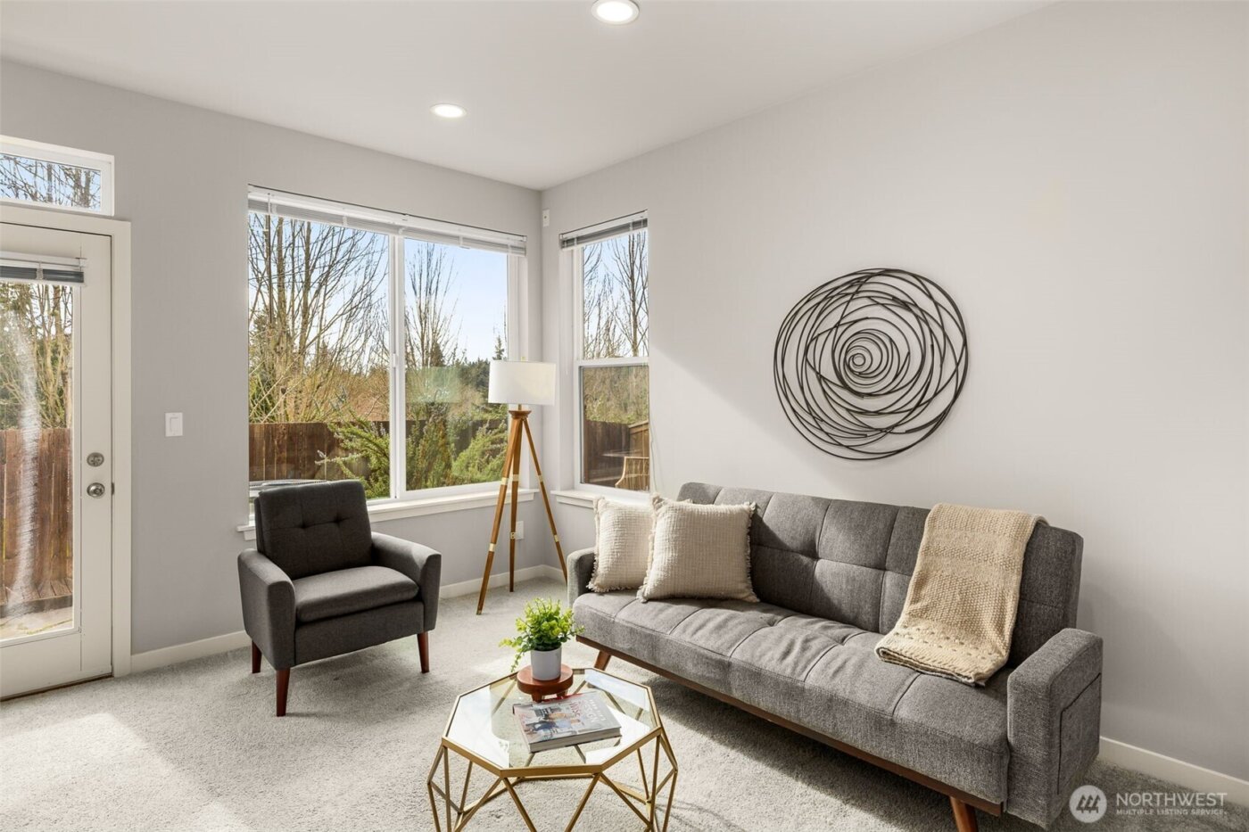 23909 SE 7th Lane , Sammamish, WA 98074