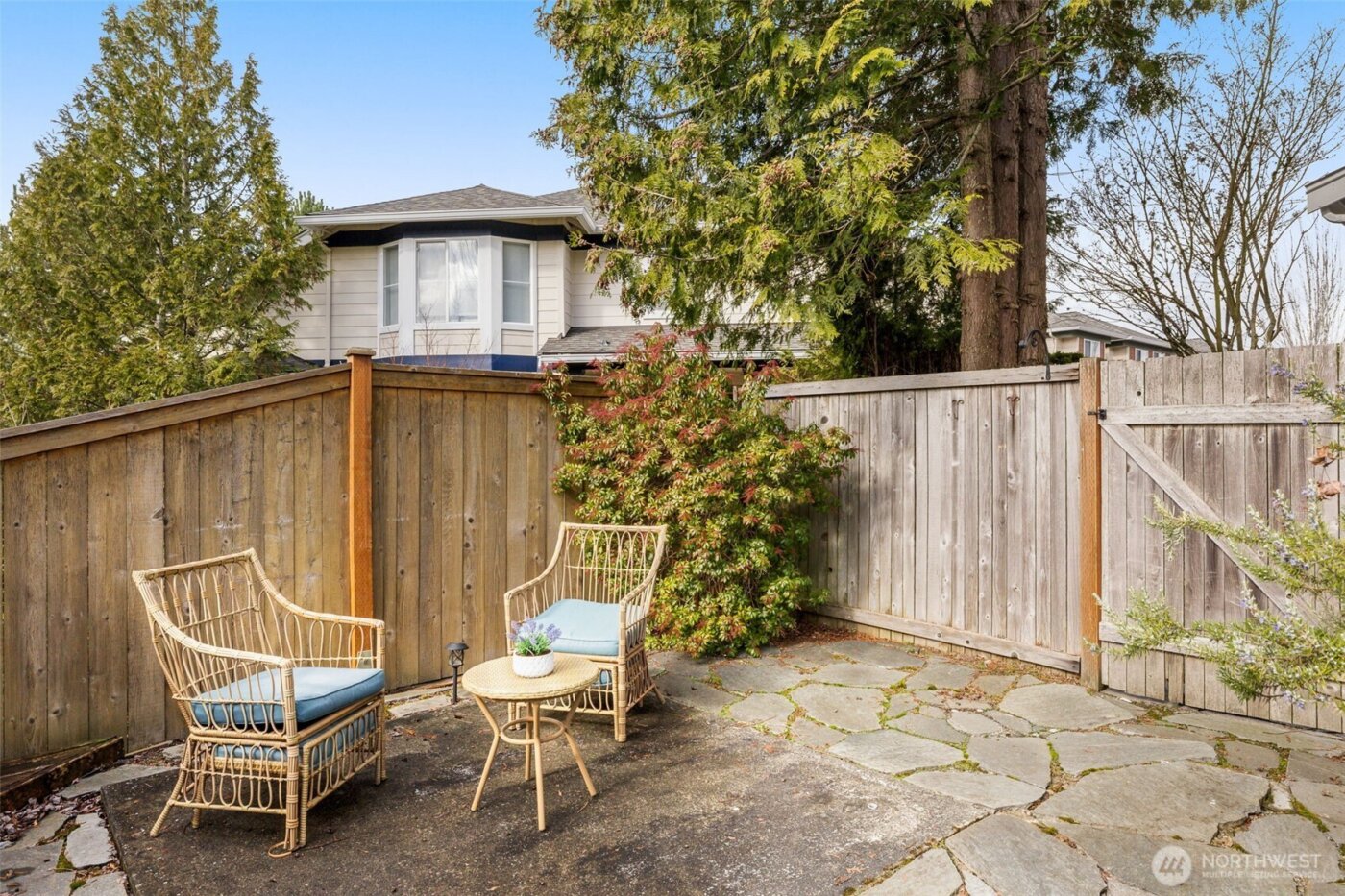 23909 SE 7th Lane , Sammamish, WA 98074