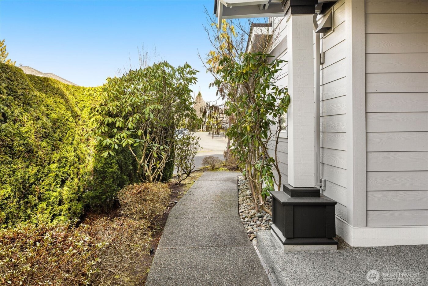 23909 SE 7th Lane , Sammamish, WA 98074