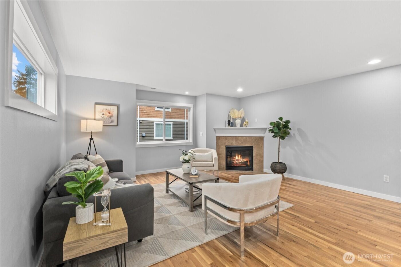 930 N 96th Street , Seattle, WA 98103