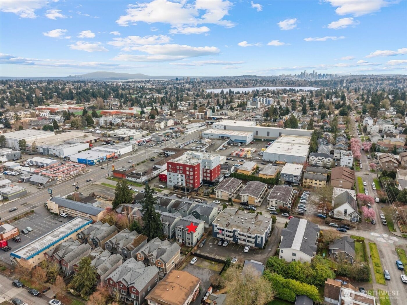 930 N 96th Street , Seattle, WA 98103