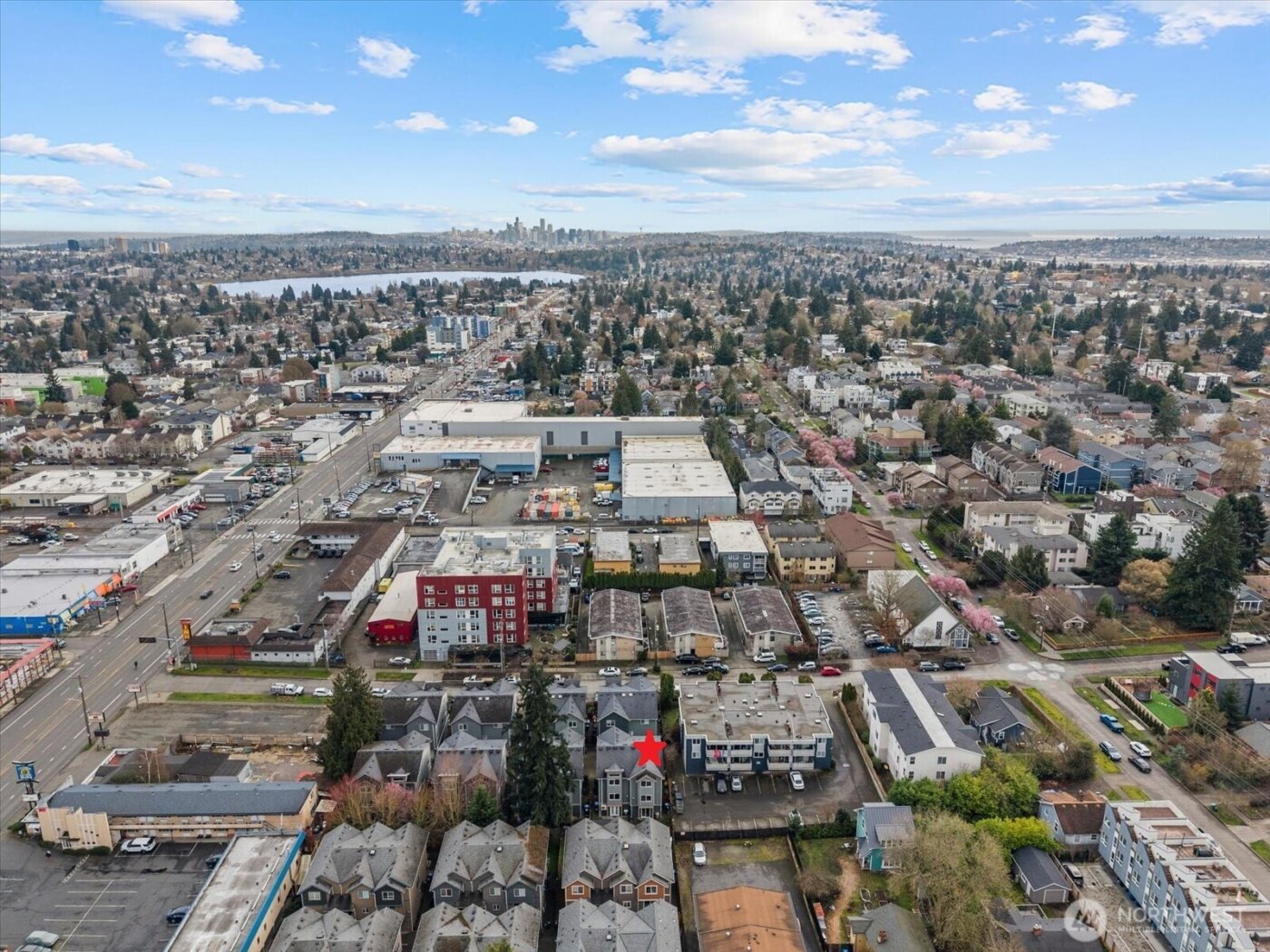 930 N 96th Street , Seattle, WA 98103