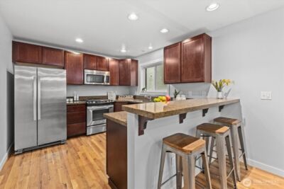 930 N 96th Street , Seattle, WA 98103 - Photo 8