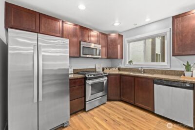 930 N 96th Street , Seattle, WA 98103 - Photo 10