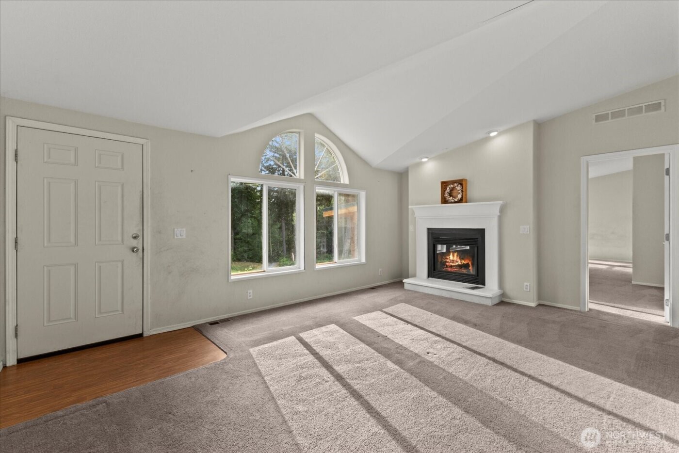 11652 State Route 525 , Clinton, WA 98236