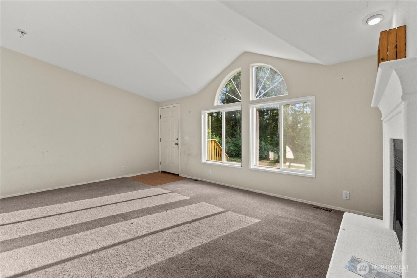 11652 State Route 525 , Clinton, WA 98236