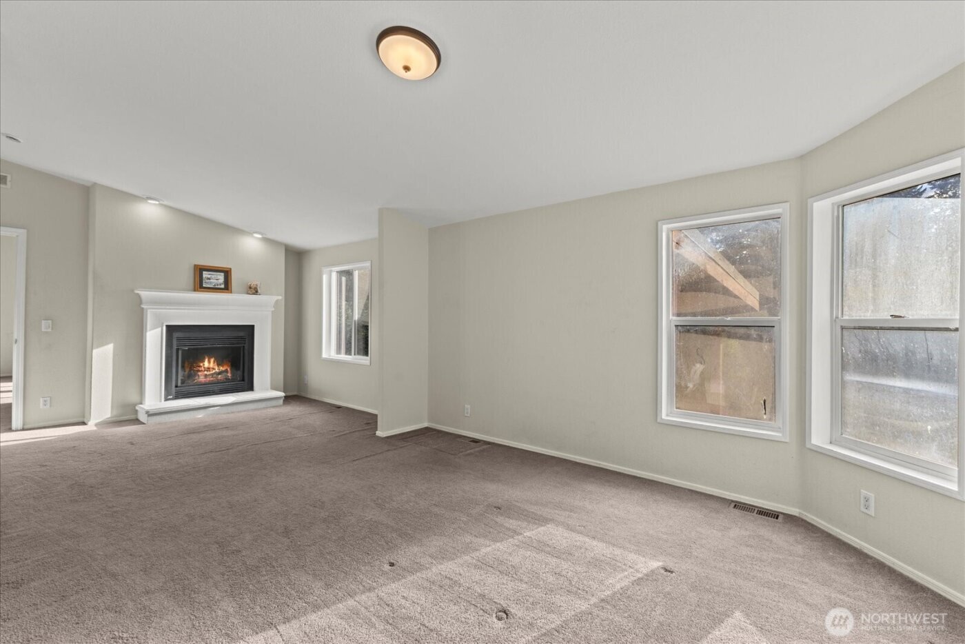 11652 State Route 525 , Clinton, WA 98236