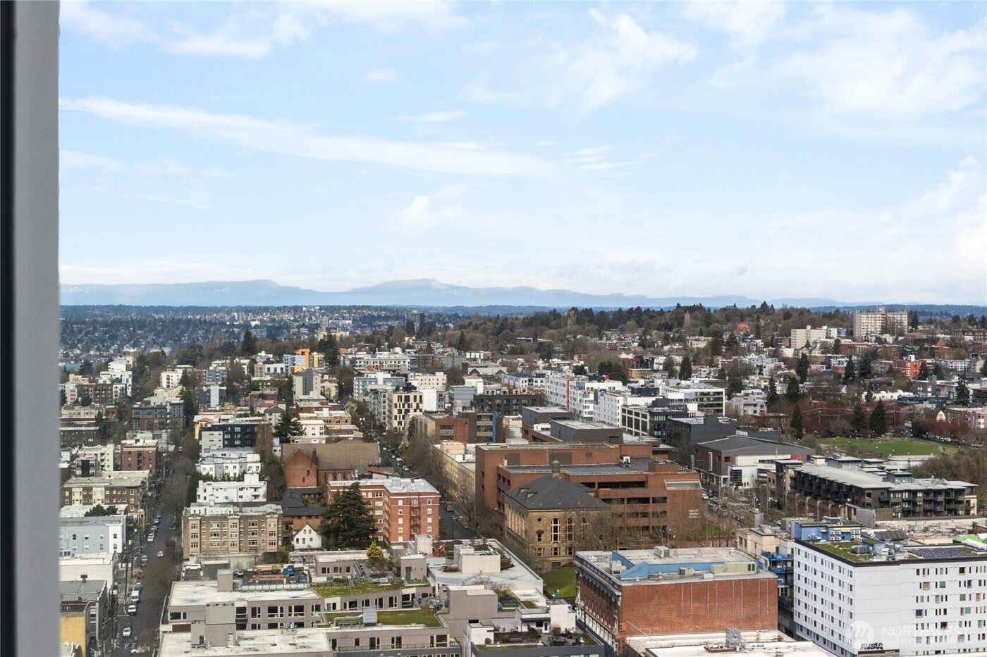 1321 Seneca Street #2202, Seattle, WA 98101