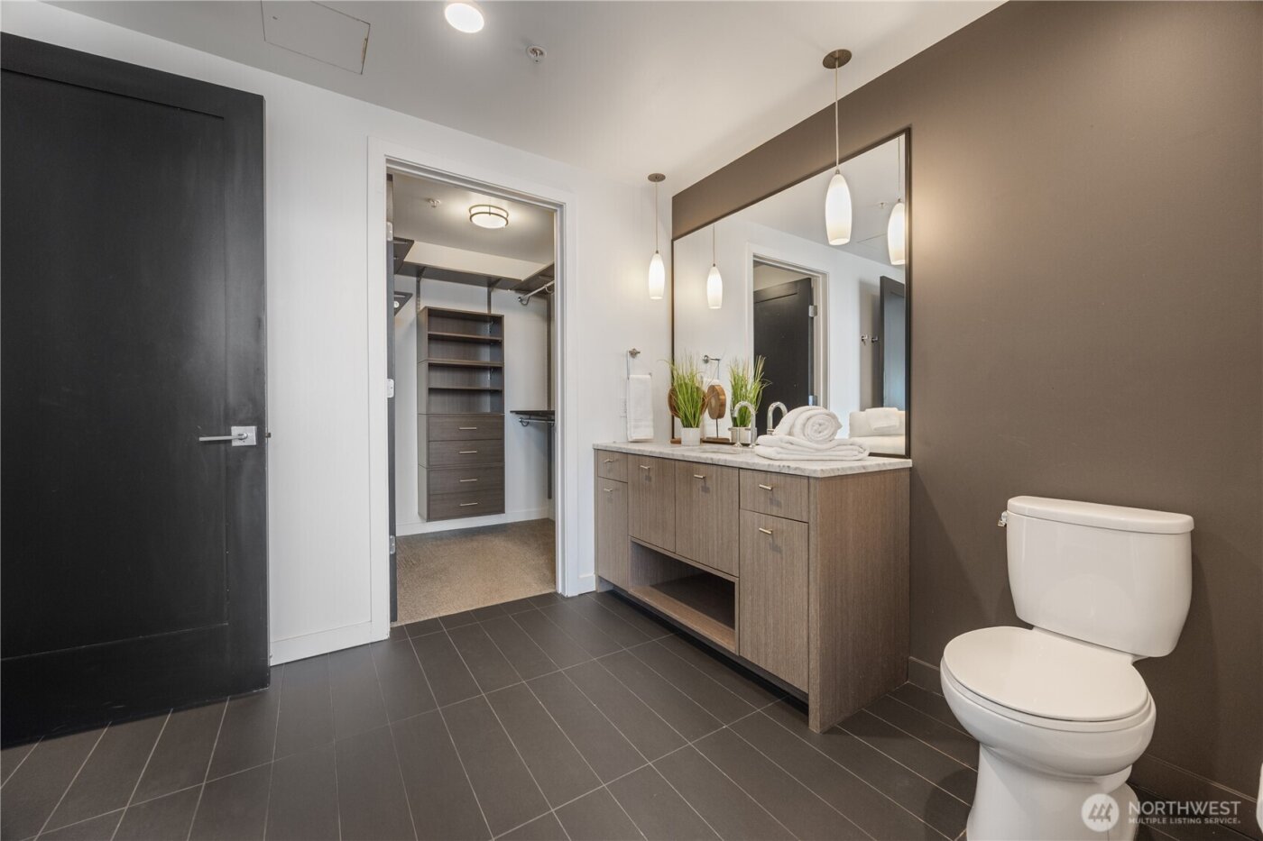 1321 Seneca Street #2202, Seattle, WA 98101