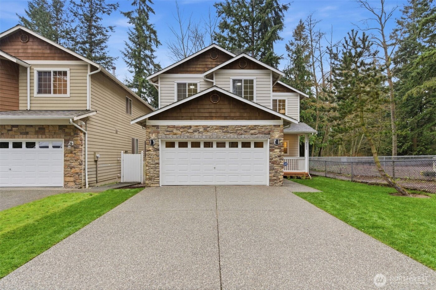 9202 18th Avenue W, Everett, WA 98204-1446