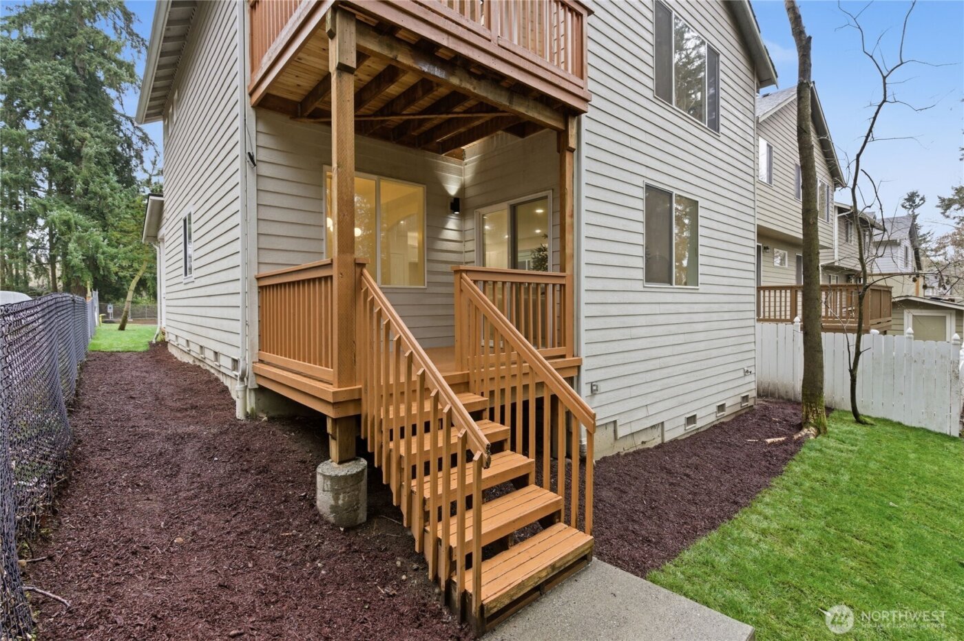 9202 18th Avenue W, Everett, WA 98204-1446