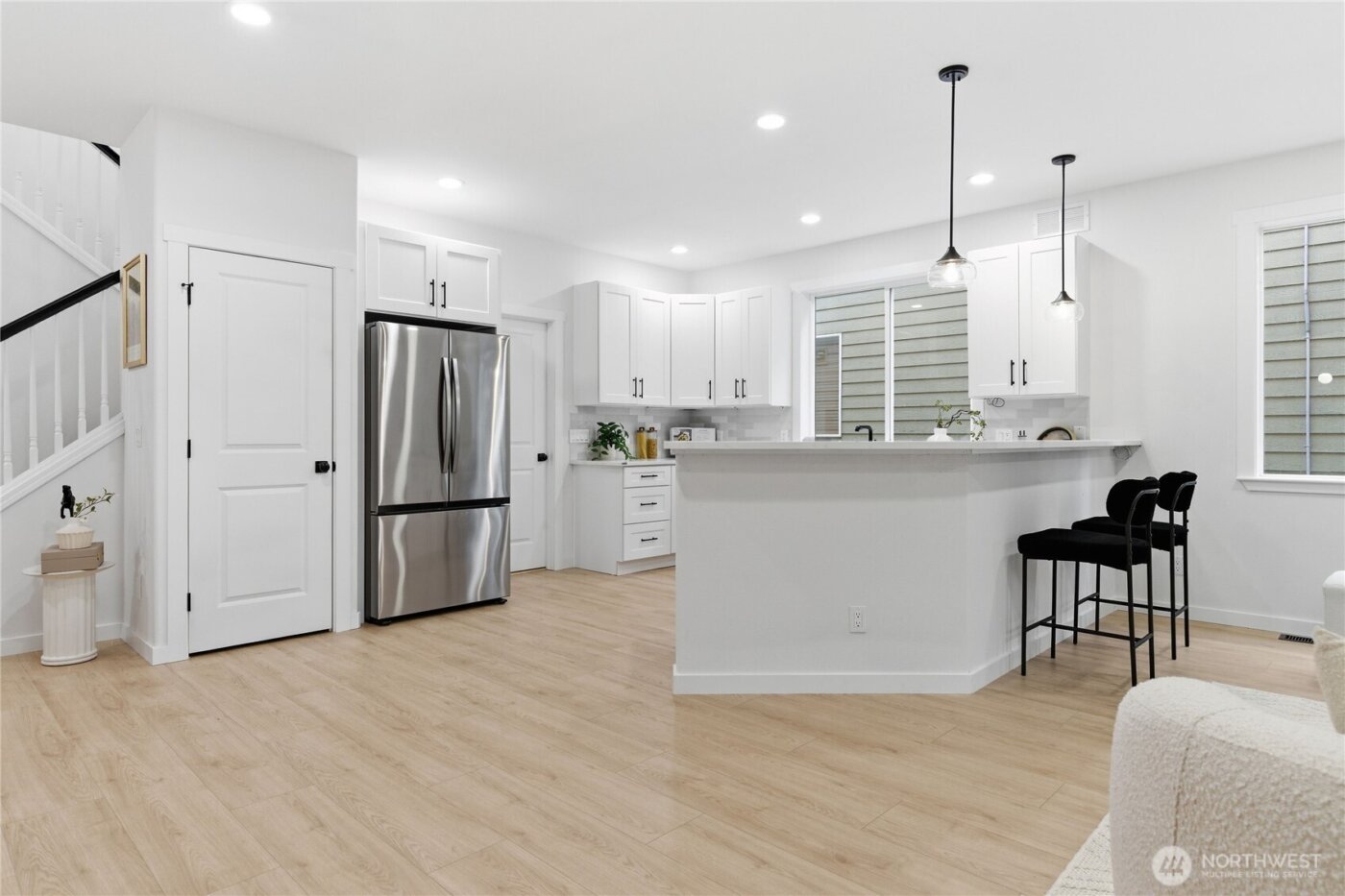 9202 18th Avenue W, Everett, WA 98204-1446