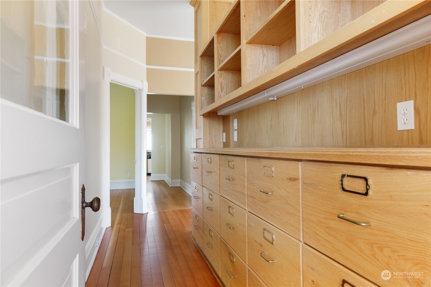 1199 SE Dock Street , Oak Harbor, WA 98277