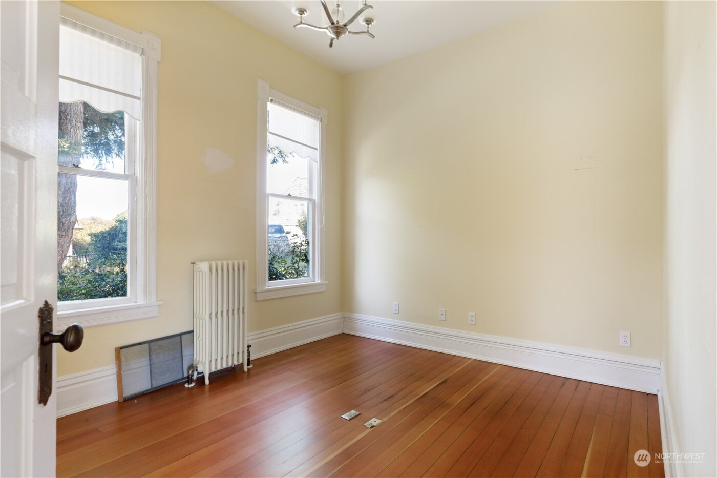 1199 SE Dock Street , Oak Harbor, WA 98277