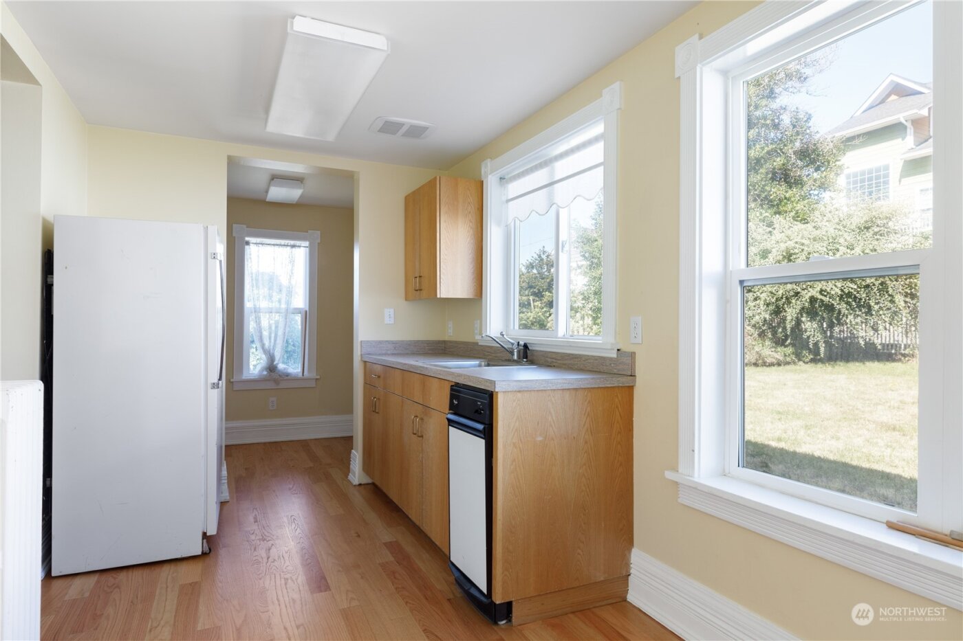 1199 SE Dock Street , Oak Harbor, WA 98277