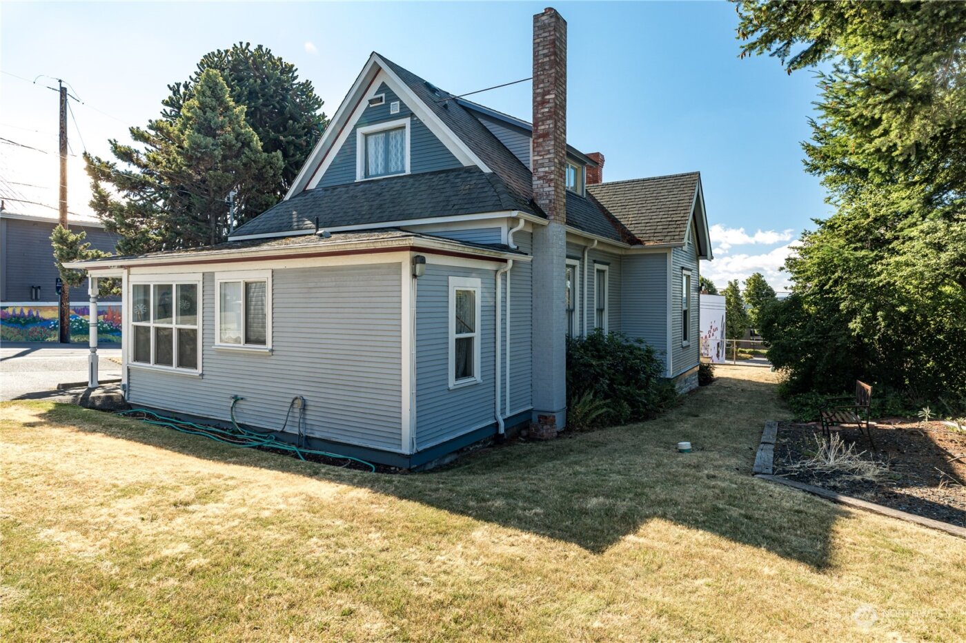 1199 SE Dock Street , Oak Harbor, WA 98277