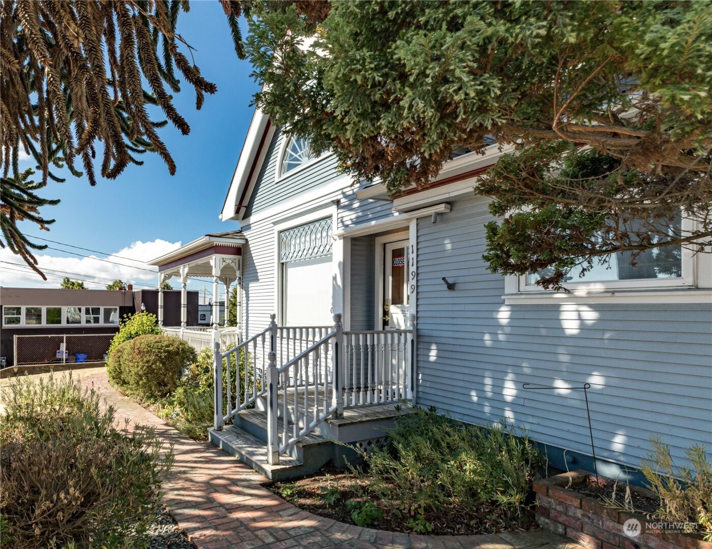 1199 SE Dock Street , Oak Harbor, WA 98277