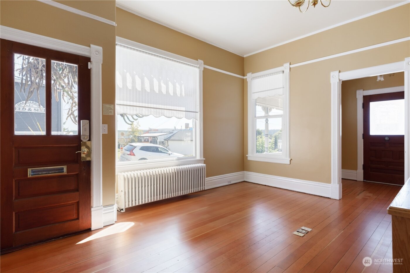 1199 SE Dock Street , Oak Harbor, WA 98277