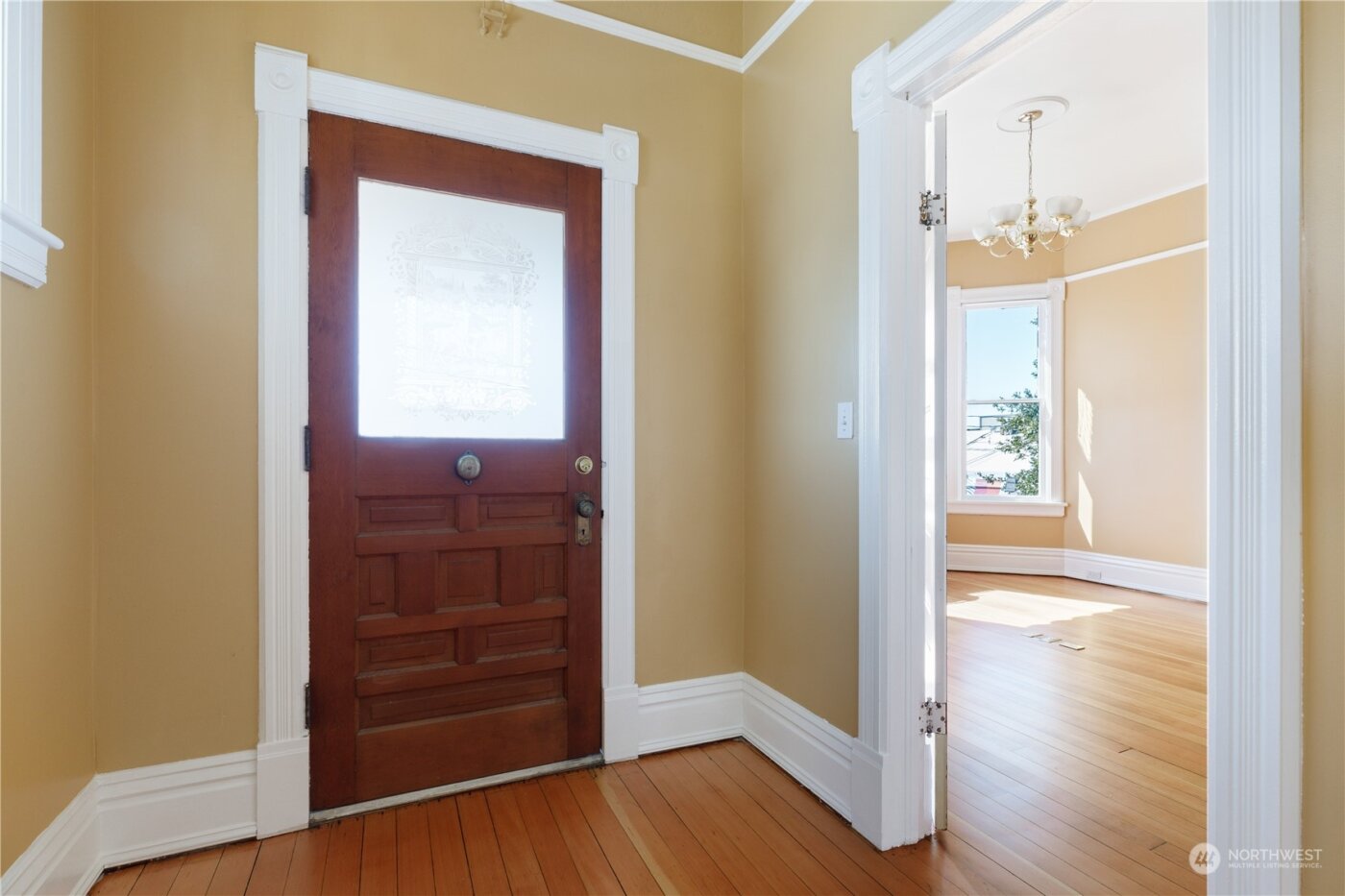 1199 SE Dock Street , Oak Harbor, WA 98277