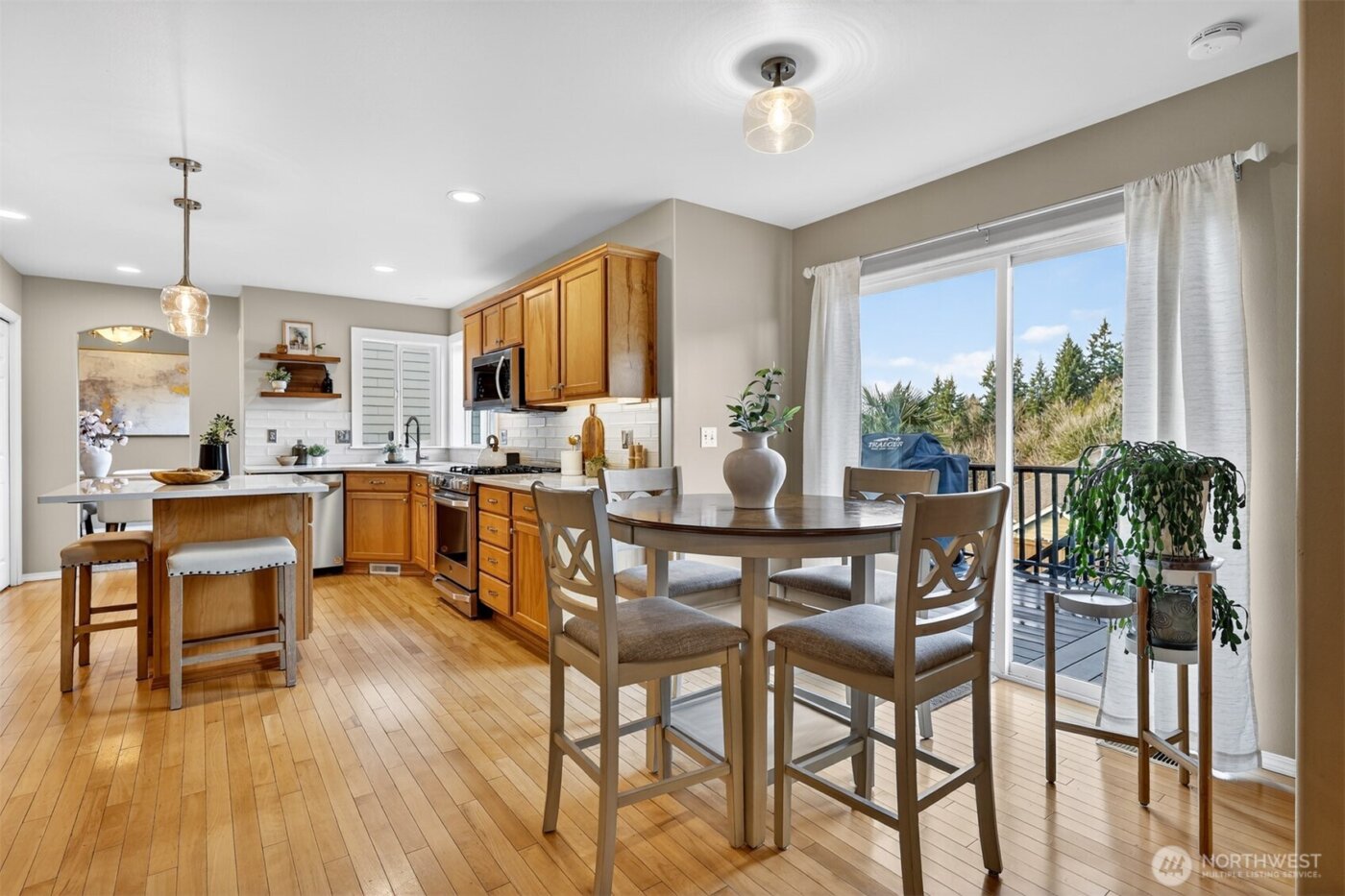 15060 NE 185th Street , Woodinville, WA 98072